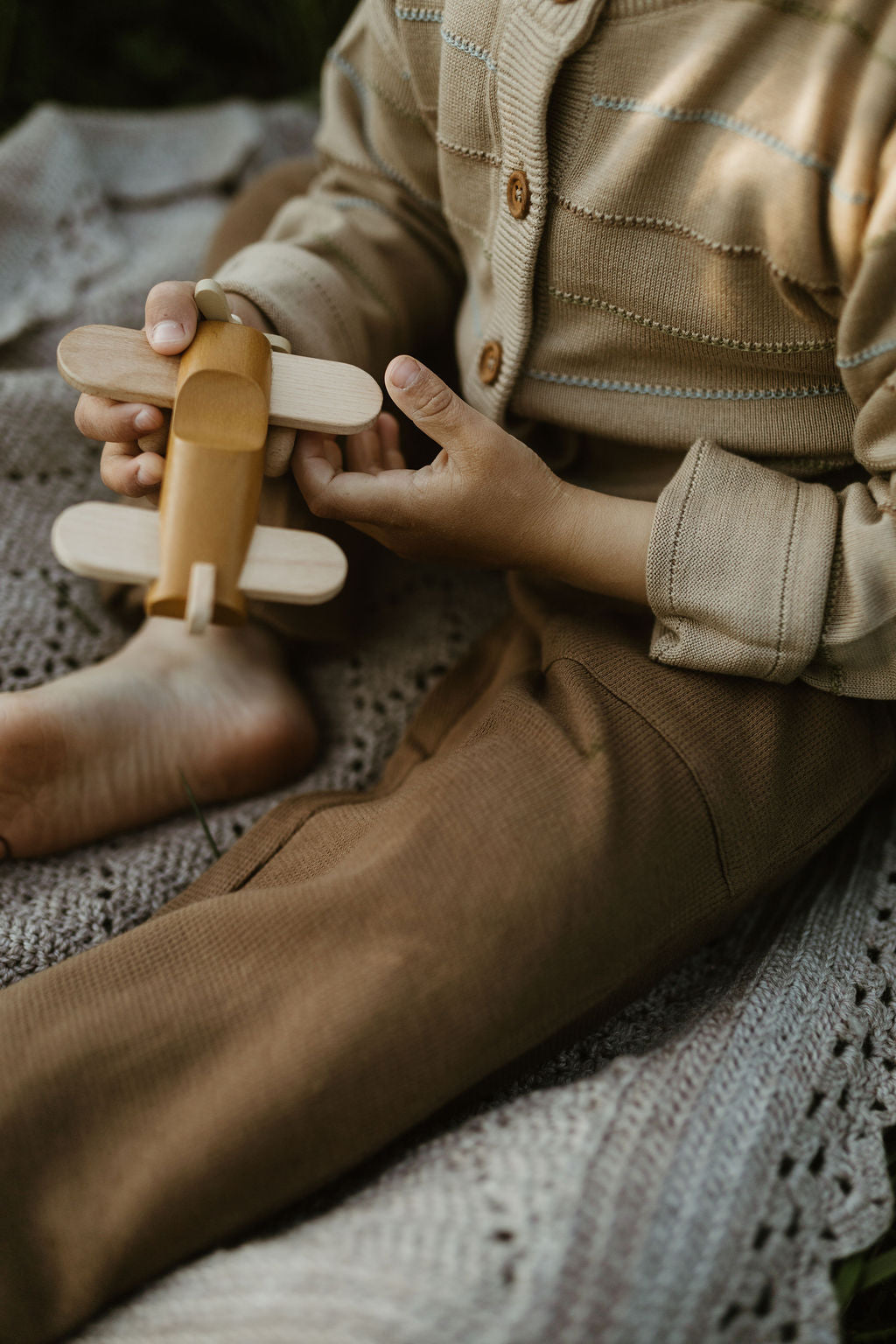 Hanevild Lex cardigan Blouses Crockery