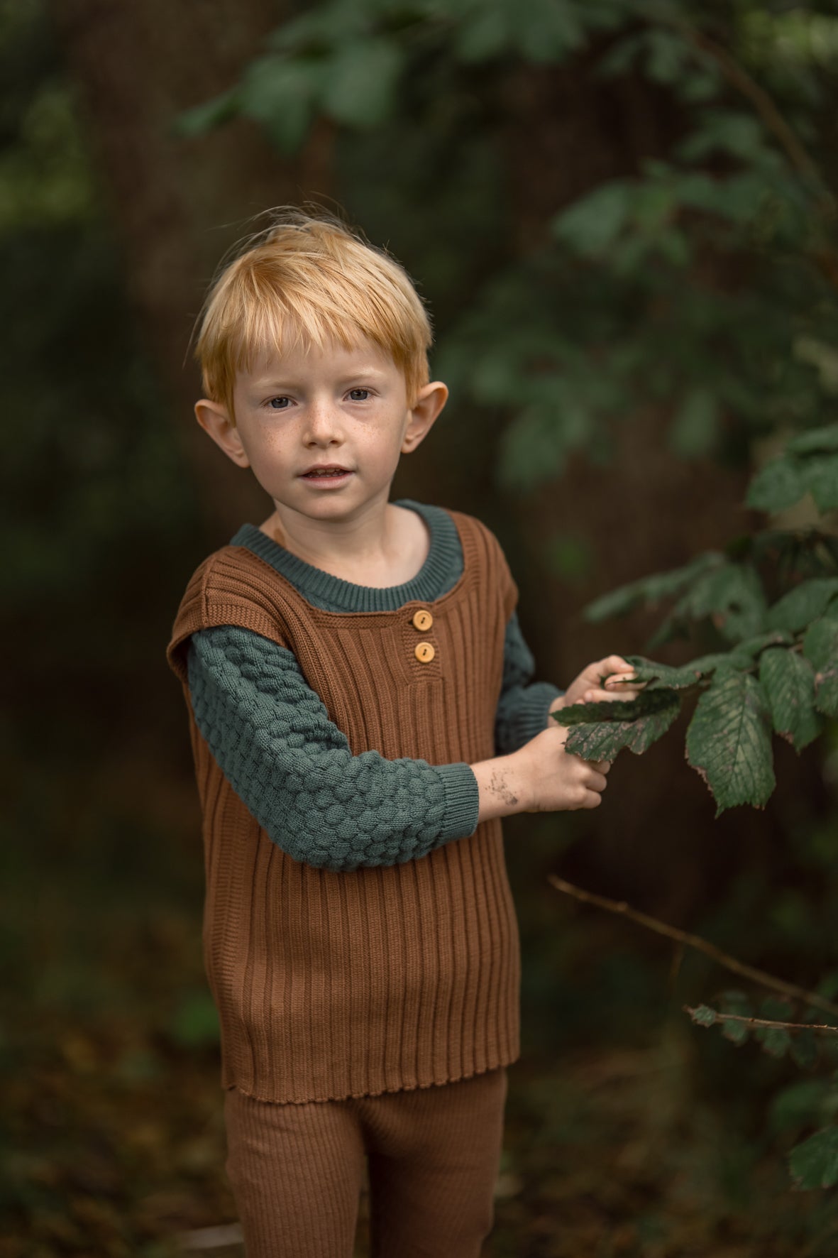Hanevild William vest, brun Blouses