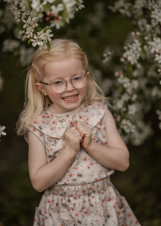 Der findes børnetøj… og så findes der børnetøj med en historie.