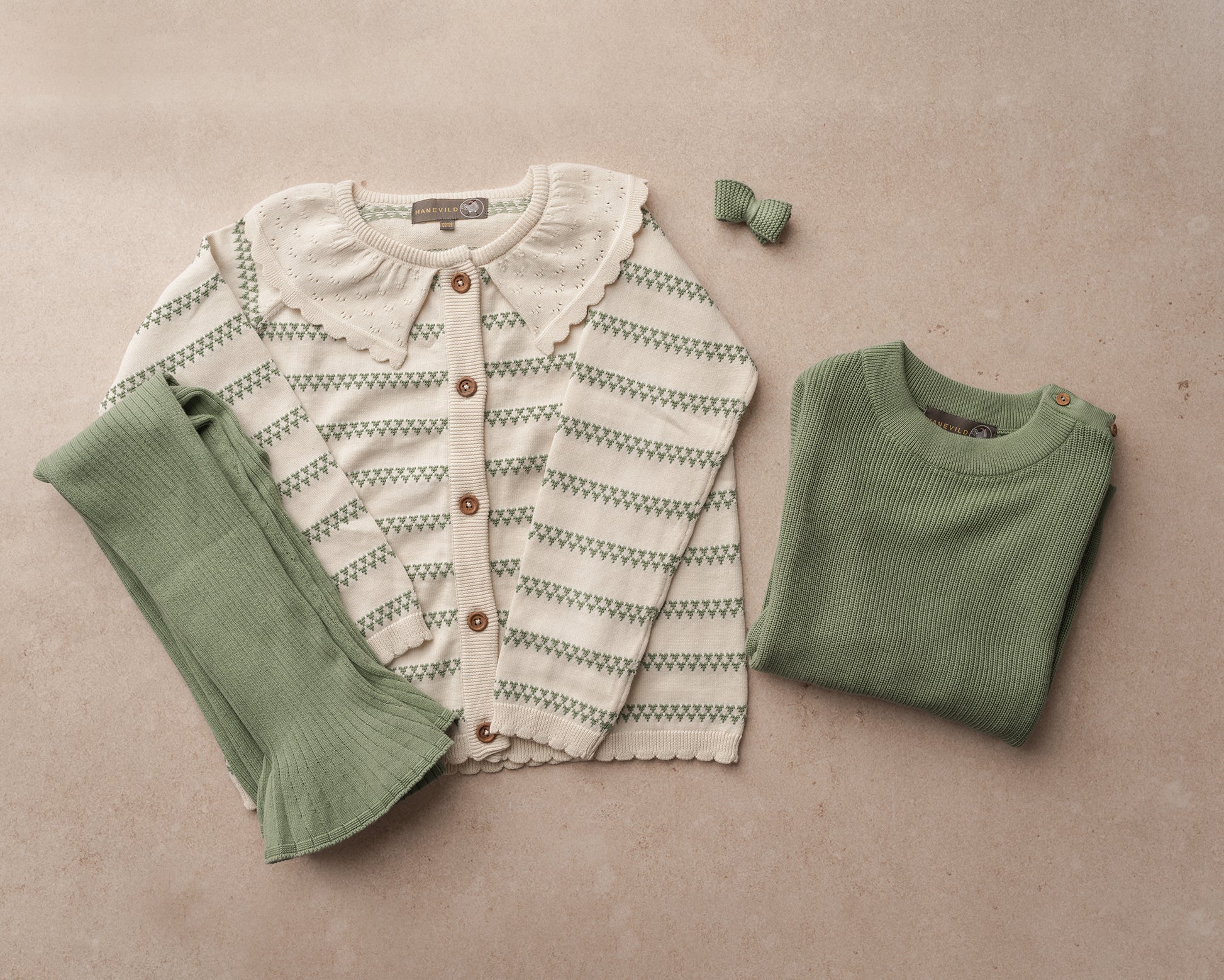 Hanevild Hjerte cardigan Blouses