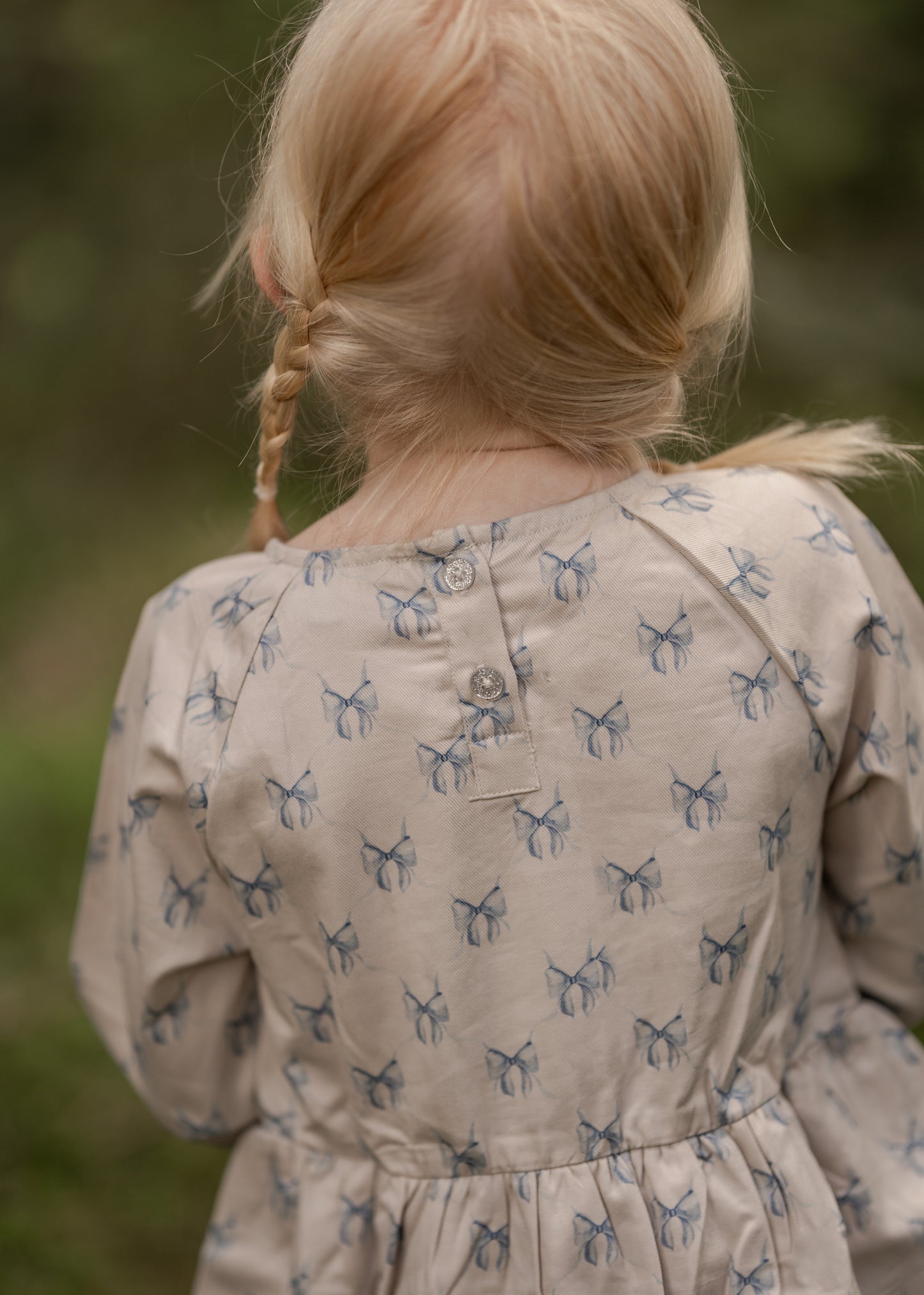 Hanevild Kjole med sløjfer - til piger Dresses Summer sand