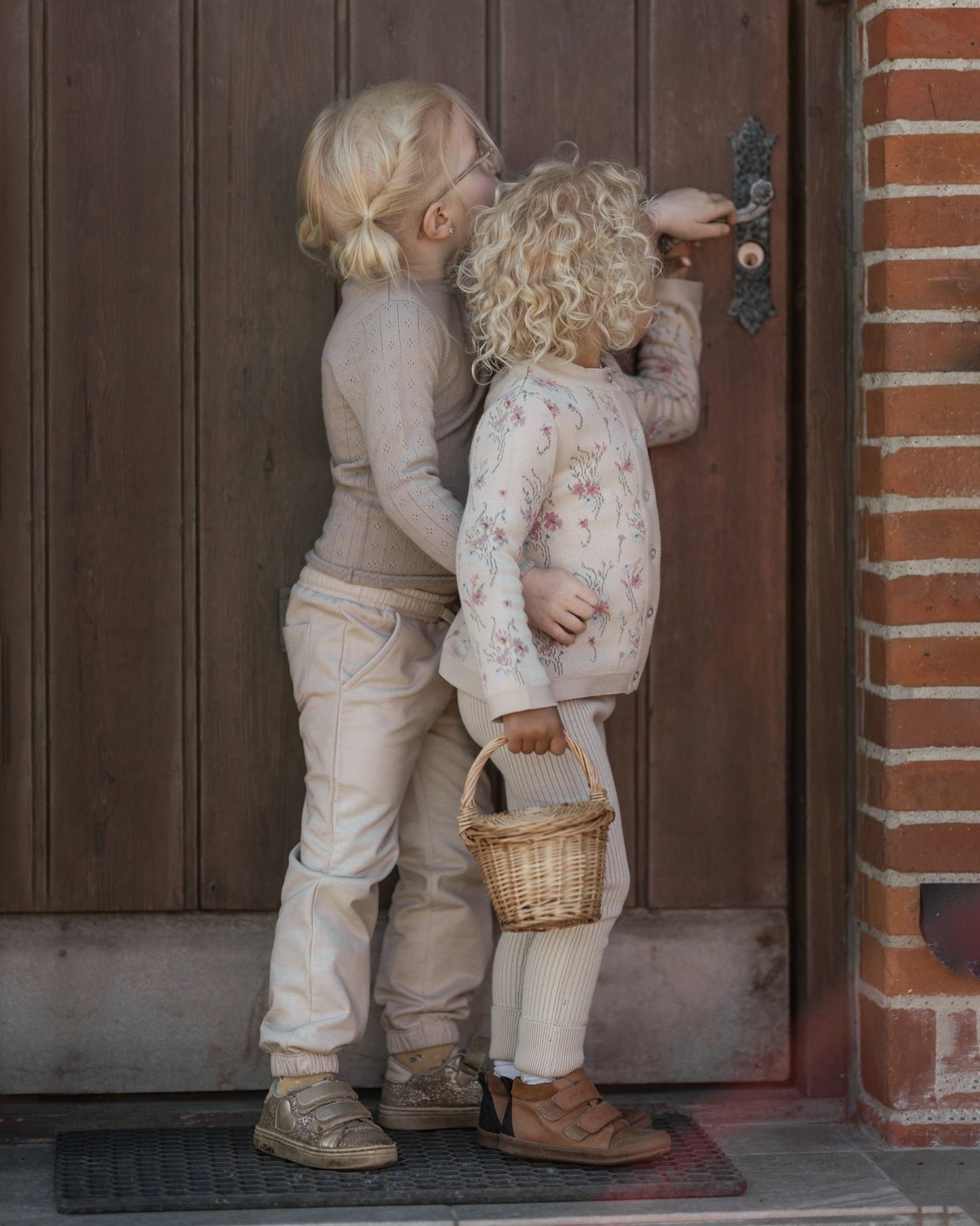 Blomster cardigan - pige - Summer sand - Hanevild