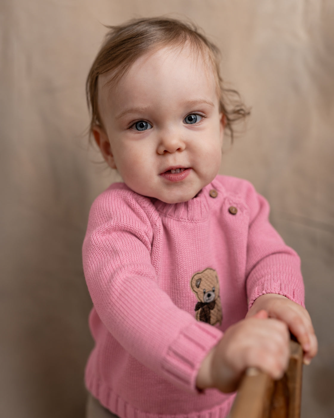 Sweater med bamse broderi - pink - økologisk bomuld