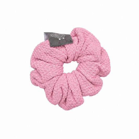 Strikket scrunchie i økologisk bomuld – pink - Hanevild